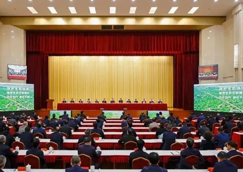 甘肃省生态情形；；；；；；；；ご蠡嵴倏 胡昌升出席聚会并讲话