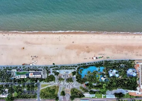 ？？？？？？？谑姓涡薷春Ｍ濉⒈鹾Ｊ兀，，，，，，，修建绿色长廊，，，，，，，，海域生态情形获得显著改善——“蓝色海湾” 实现“滩净湾美”